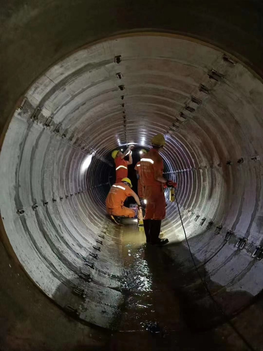 聂荣管道非开挖修复